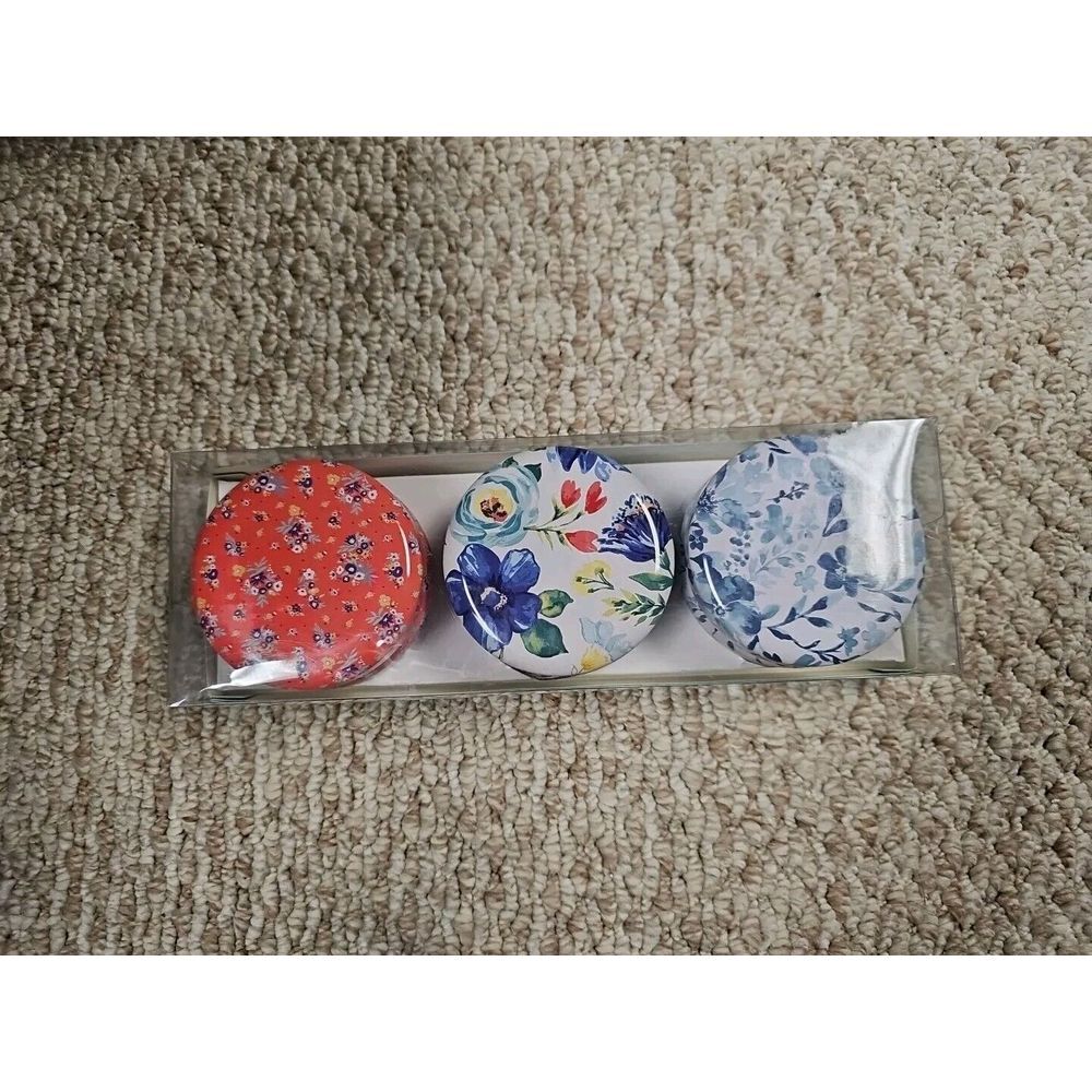 Pioneer Woman Candles Tin Set-Line Dried Cotton-Berry Blossom/Peony-Strawberry